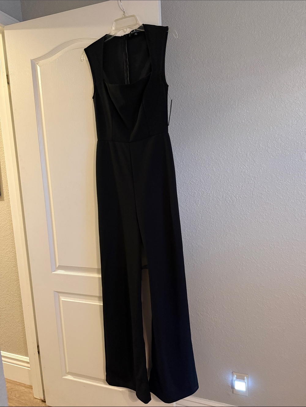 Lulu's Black Sleeveless wide leg jumpsuit
